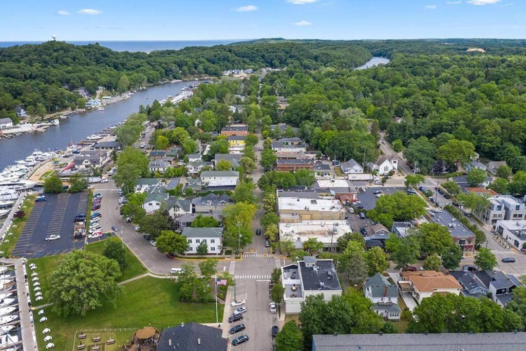 2Min Walk Downtown-Pet Friendly-Offstreet Parking Villa Saugatuck Exterior photo